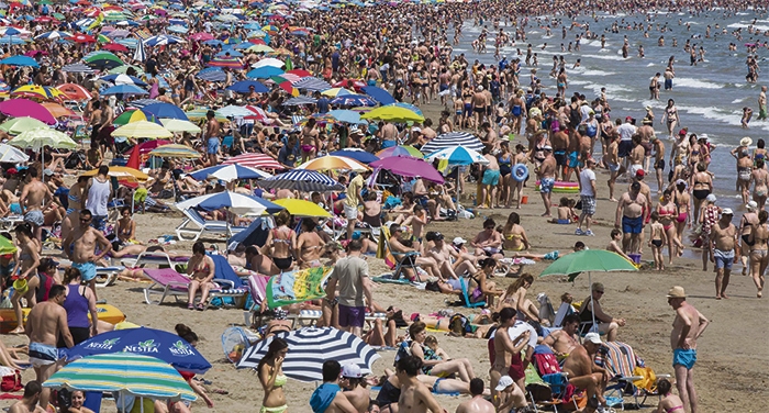 Playa de la Malvarrosa en Valencia. FOTO: BIEL ALIÑO.